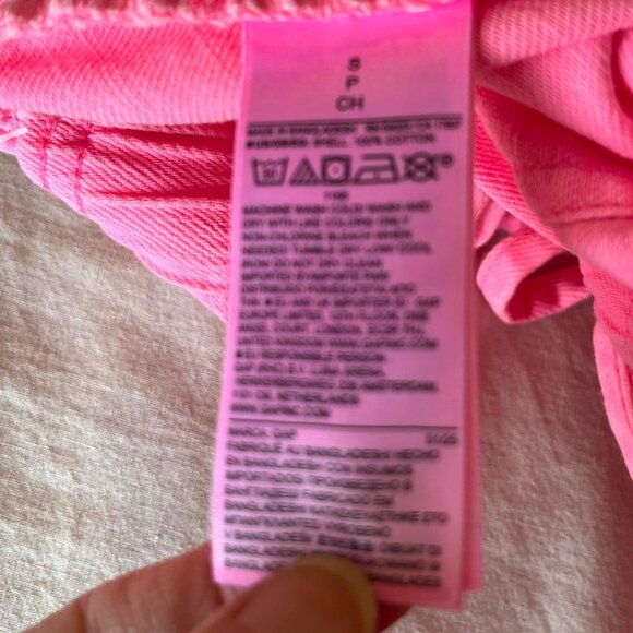 NWT GAP Mid Rise Easy Horseshoe Jeans Bright Pink Denim | Size Small - Picture 12 of 12